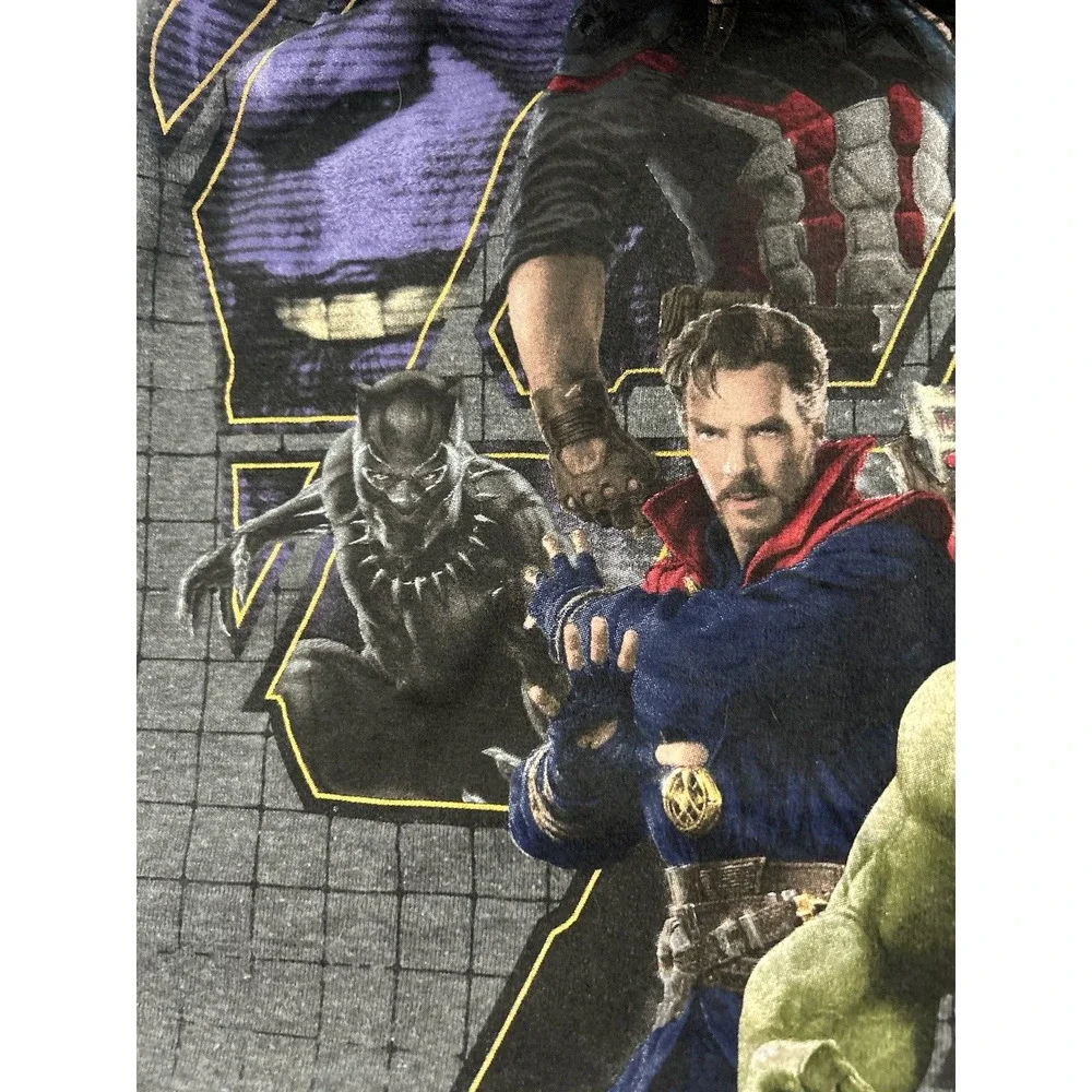 Avengers Men's T-shirt Size L Captain America, iron Man Black Panther Avengers - Picture 11 of 12